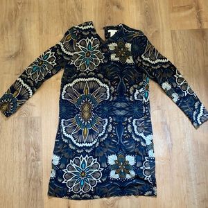 Women’s shift dress